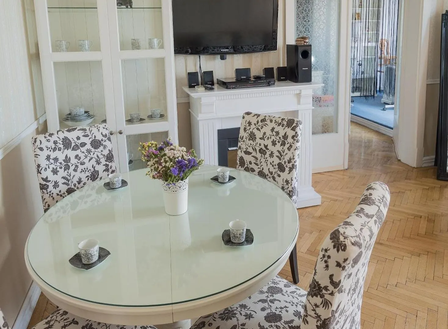 Fast Rent Accommodation Bukarest