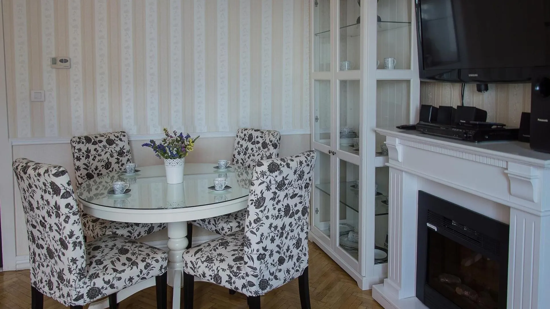 Fast Rent Accommodation Бухарест Румыния