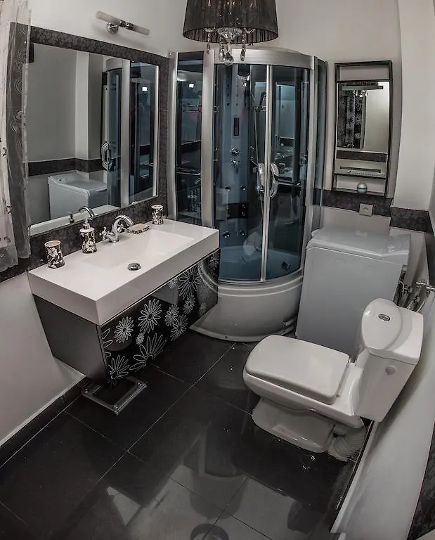 Fast Rent Accommodation Бухарест 0*,