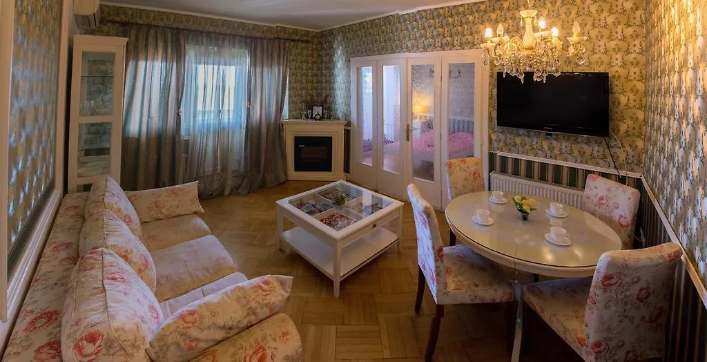 Fast Rent Accommodation Bukarest 0*,